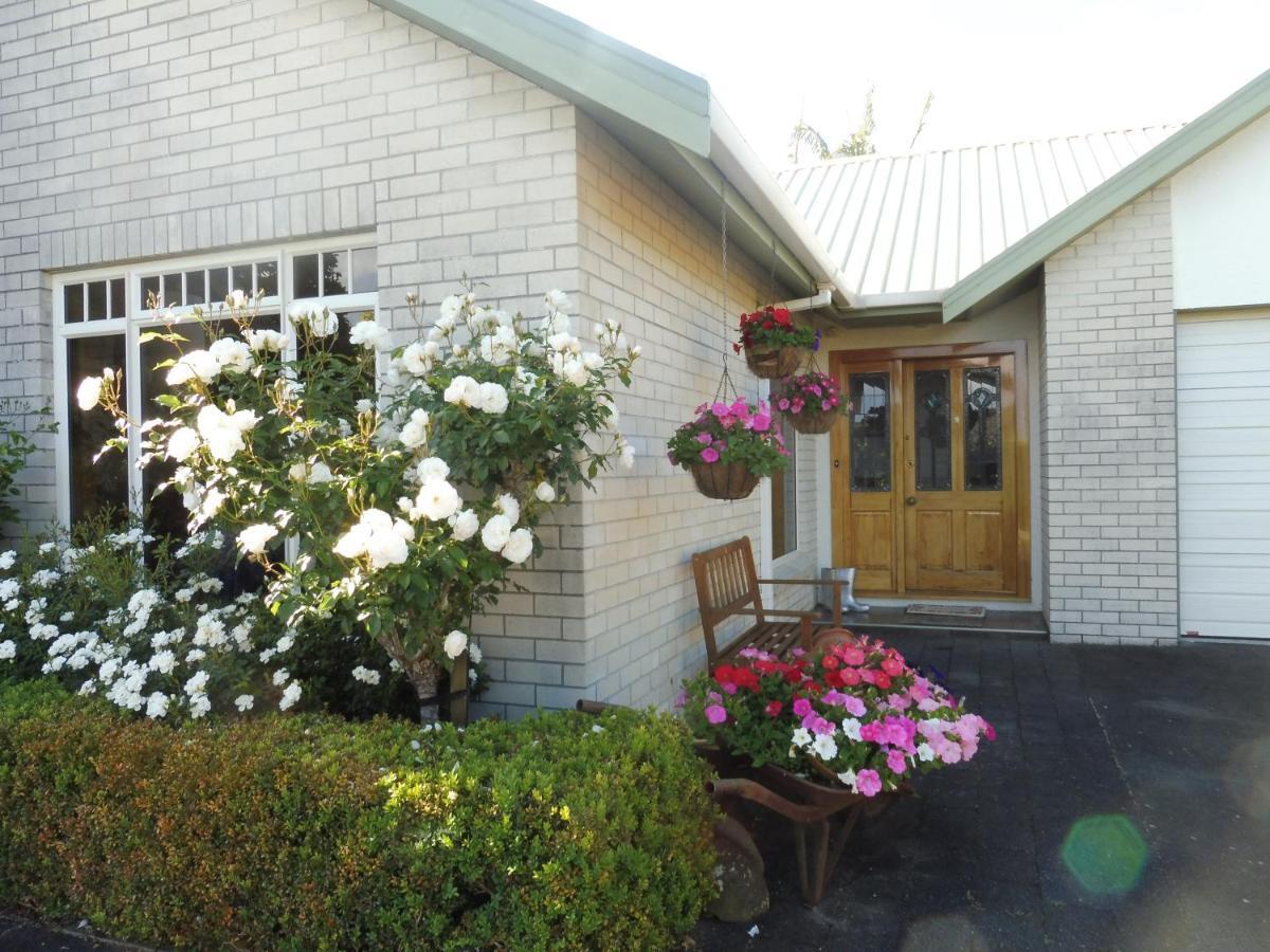 Ferienwohnung Hideaway Off Heta New Plymouth Exterior foto
