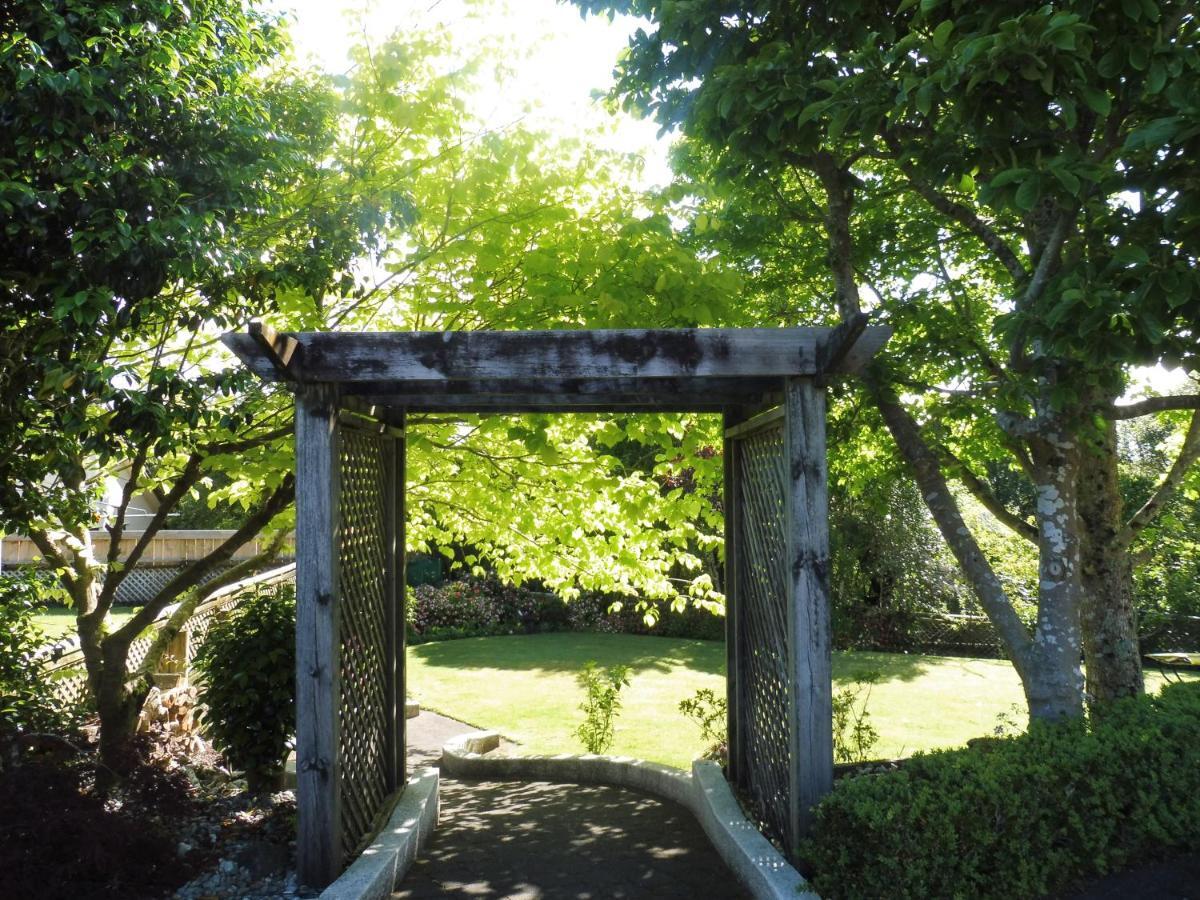Ferienwohnung Hideaway Off Heta New Plymouth Exterior foto