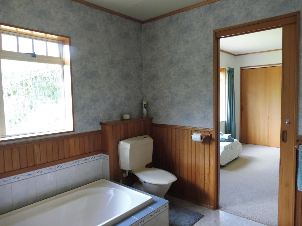 Ferienwohnung Hideaway Off Heta New Plymouth Exterior foto